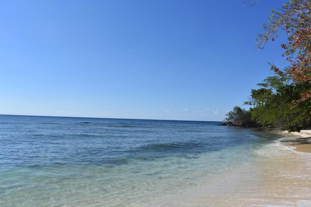 Irie Vibes By The Beach Negril Buitenkant foto