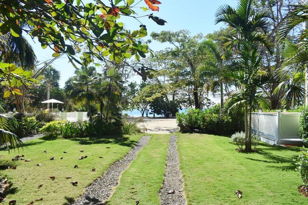 Irie Vibes By The Beach Negril Buitenkant foto